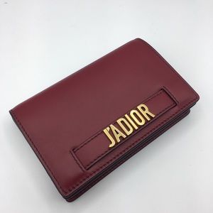 Dior Wallet on the chain